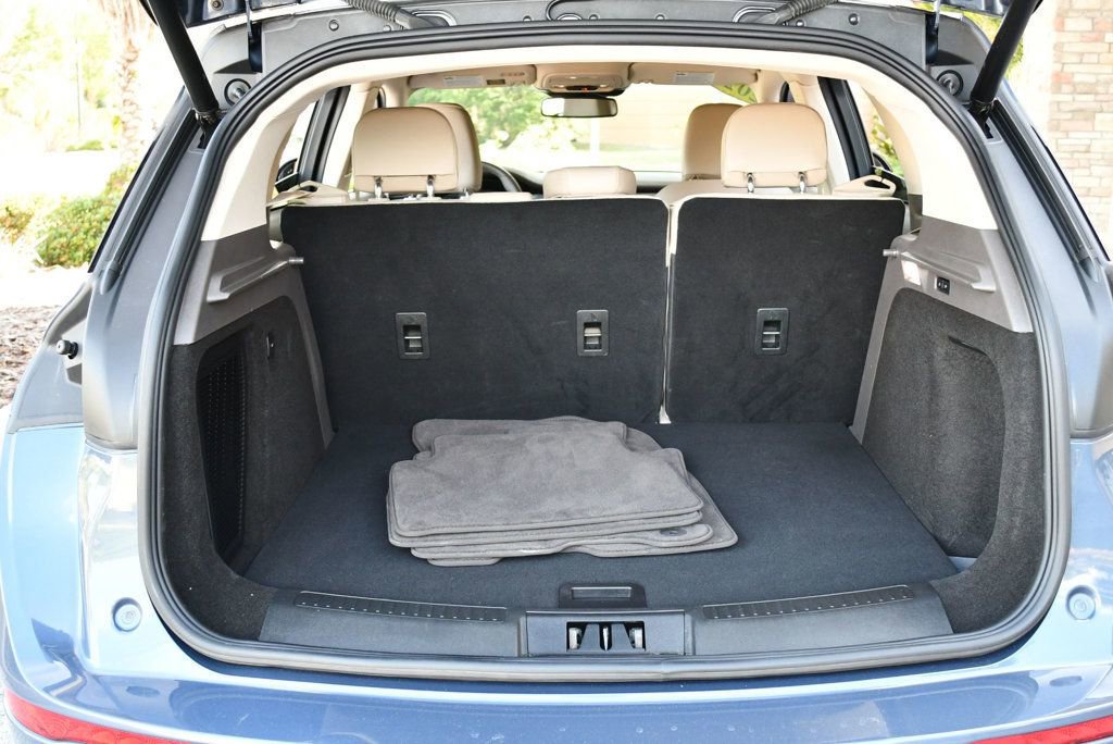 Used 2022 Lincoln Corsair AWD w/ Equipment Group 101A image 17