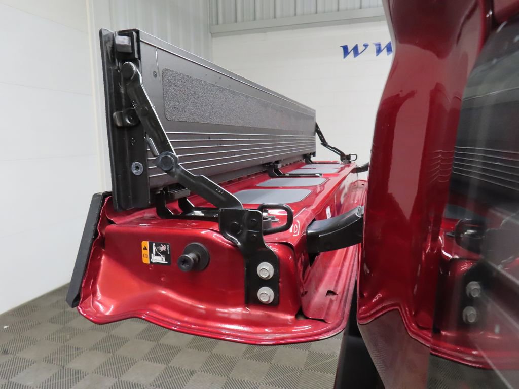 Used 2025 GMC Sierra 3500 AT4 w/ AT4 Premium Plus Package image 46