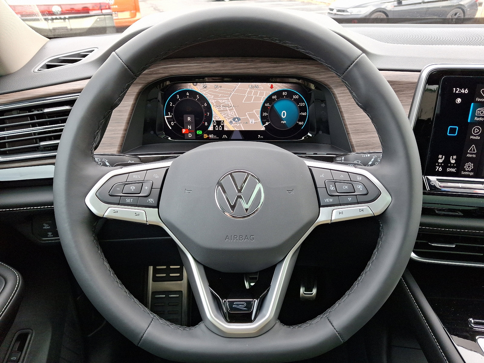 New 2025 Volkswagen Atlas SEL Premium R-Line image 15