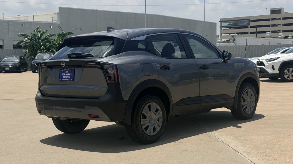 Used 2025 Nissan Kicks S FWD image 7