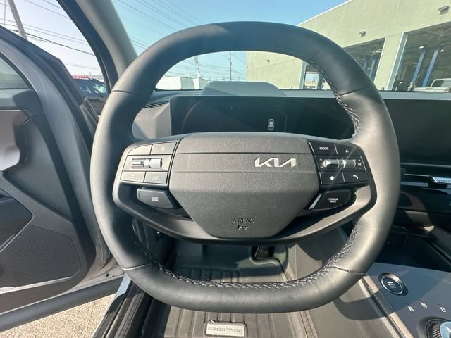 Used 2026 Kia Sportage SX Prestige AWD/4WD image 16