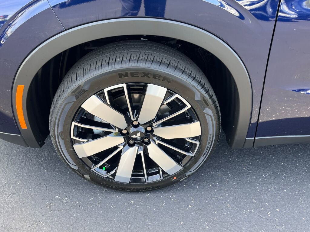 New 2025 Mitsubishi Outlander SE image 10