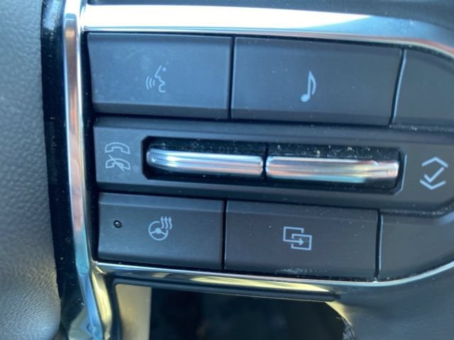 Used 2025 GMC Yukon Denali AWD/4WD image 21