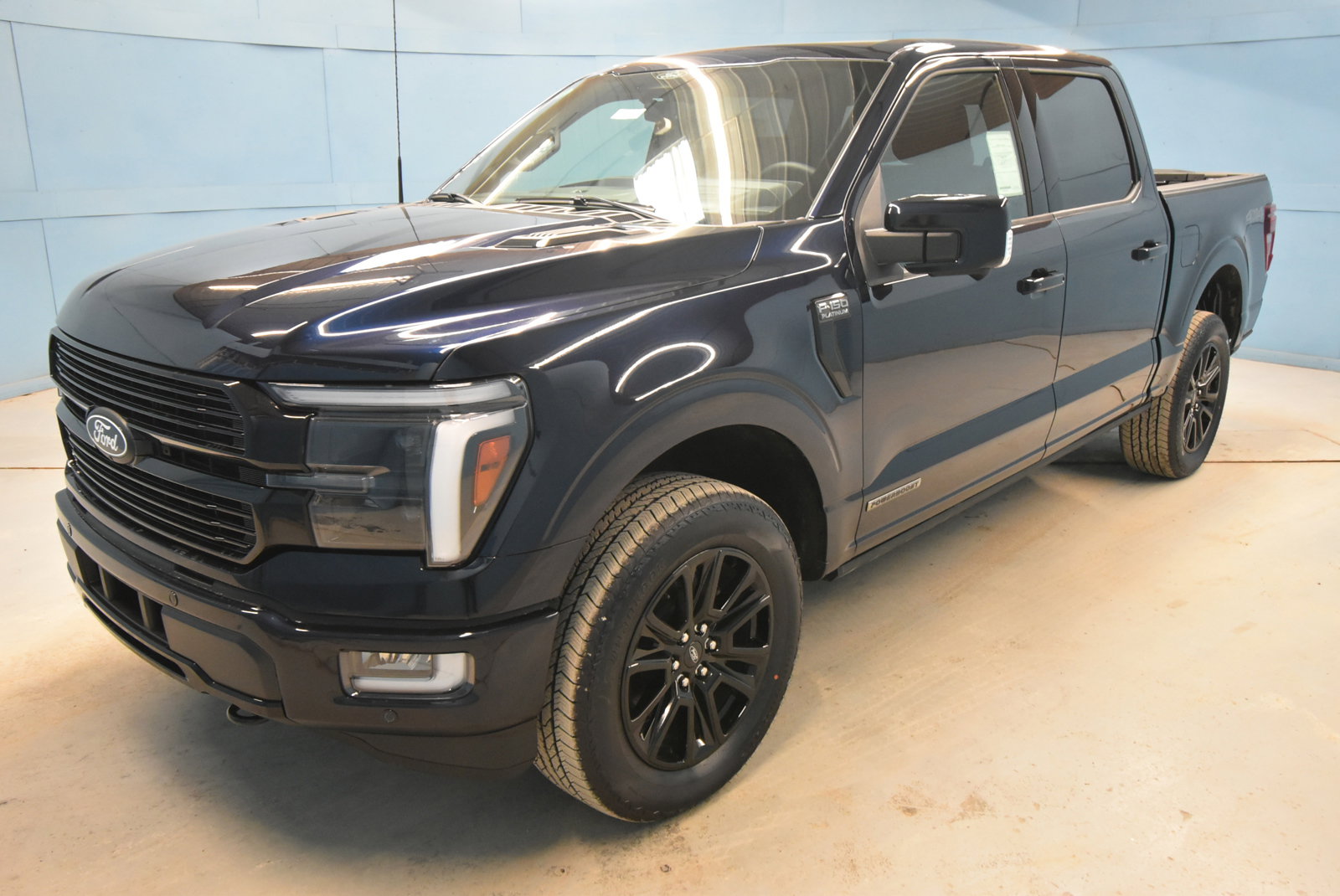 New 2025 Ford F150 Platinum w/ Equipment Group 702A High image 22