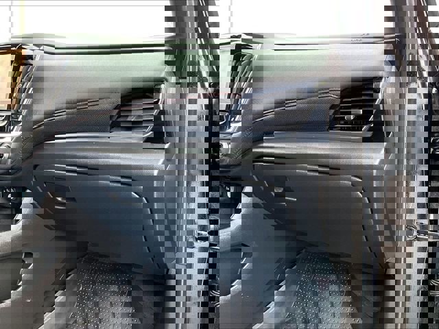 Used 2023 Chevrolet Traverse RS w/ LPO, Floor Liner Package image 13