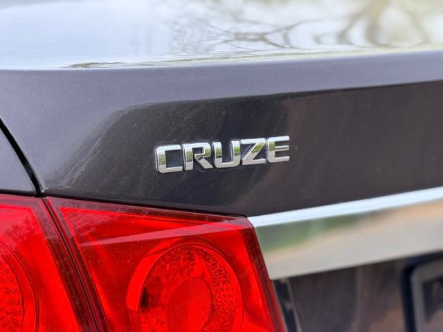 Used 2016 Chevrolet Cruze LT FWD image 22