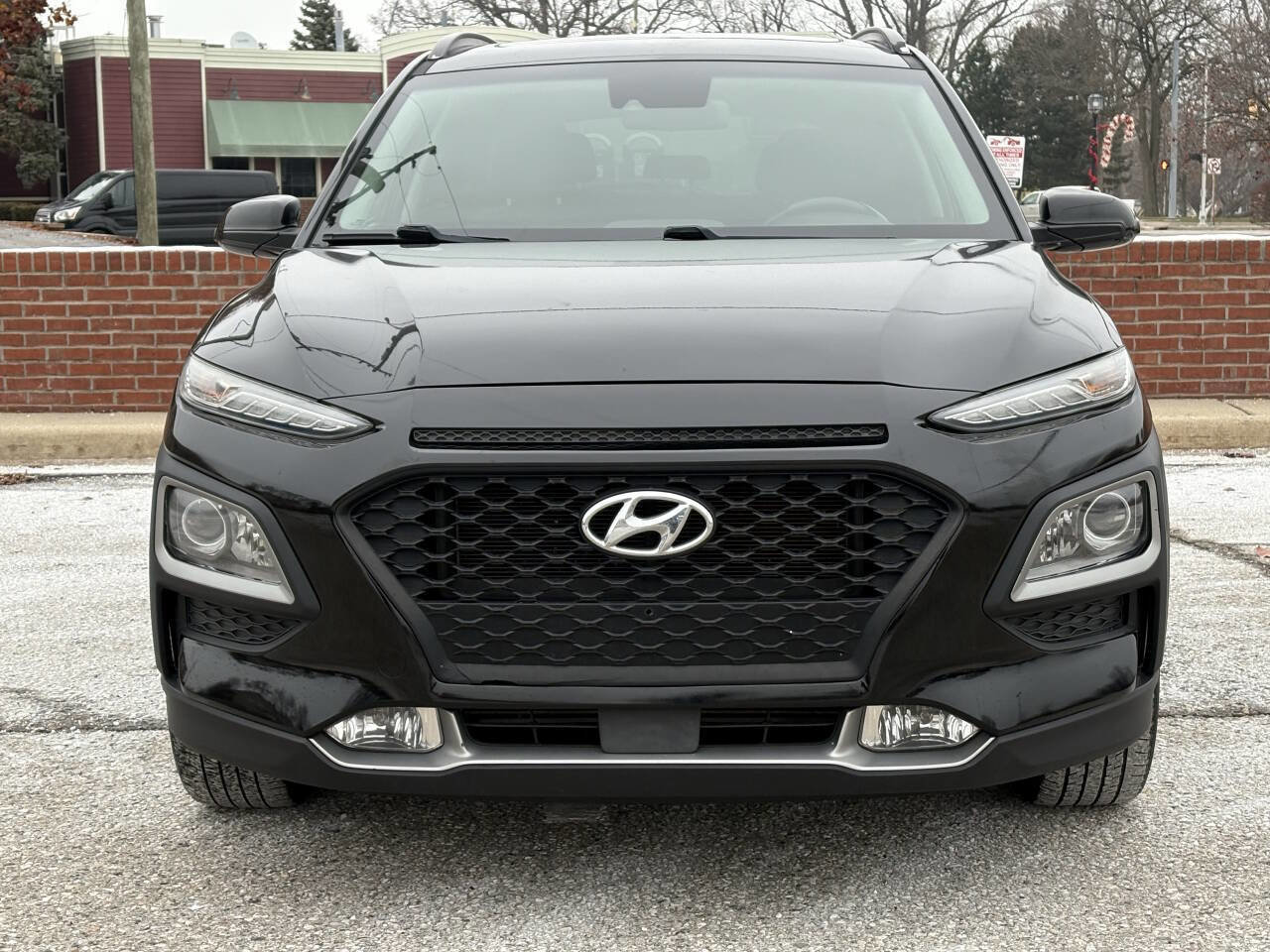 Used 2018 Hyundai Kona SEL w/ SEL Tech Package 02 image 3