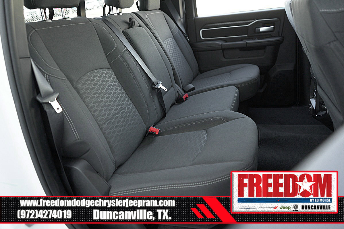 New 2025 RAM 2500 Lone Star image 16