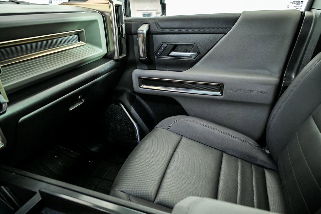 Used 2025 GMC Hummer EV 3X image 25
