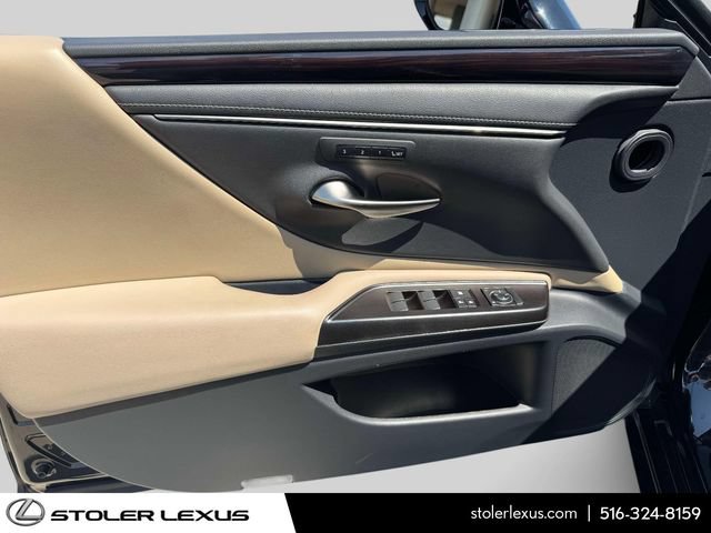 Used 2019 Lexus ES 350 w/ Premium Package FWD image 22