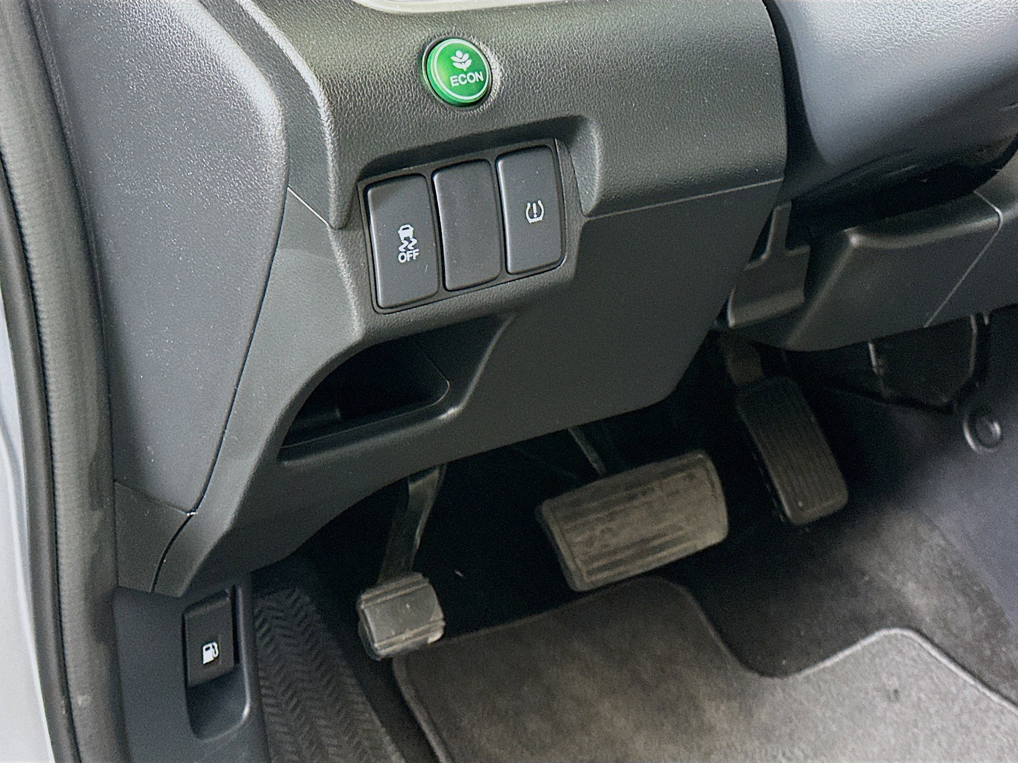 Used 2016 Honda CR-V LX image 16