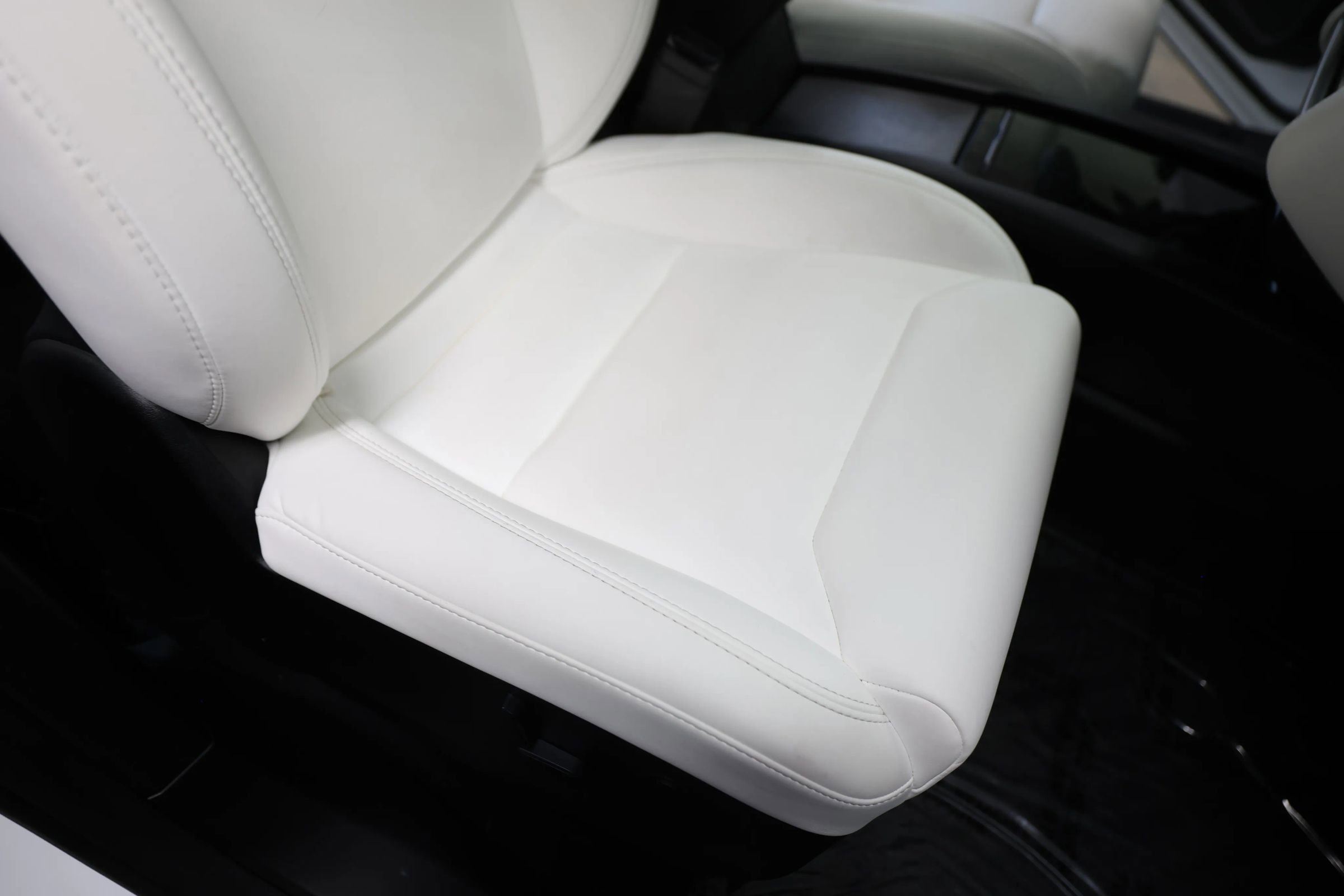 Used 2019 Tesla Model X Long Range AWD/4WD image 41