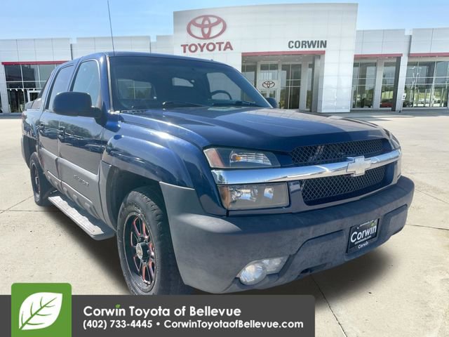 Used 2002 Chevrolet Avalanche 4x4 w/ Off-Road Suspension Pkg