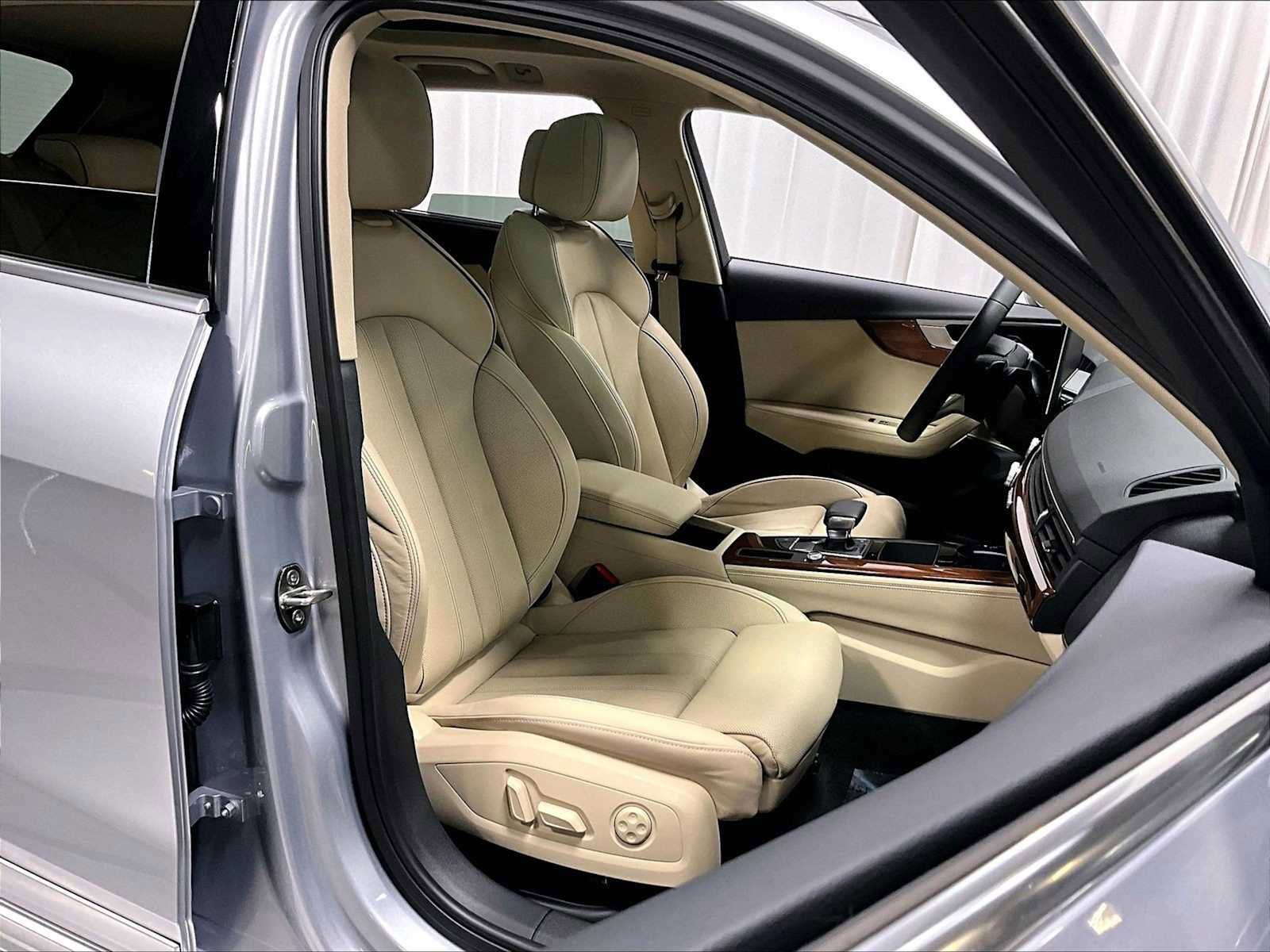 Used 2024 Audi A4 2.0T allroad Premium Plus w/ Premium Plus Package image 30