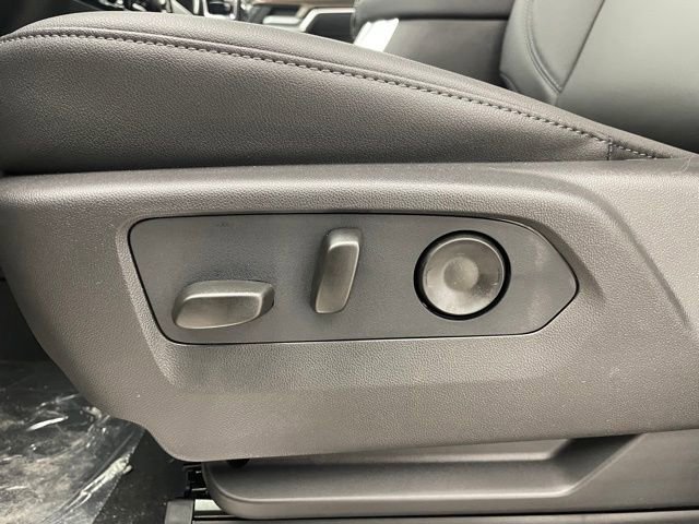 New 2026 Chevrolet Silverado 1500 RST w/ RST All Star Premium Package image 9