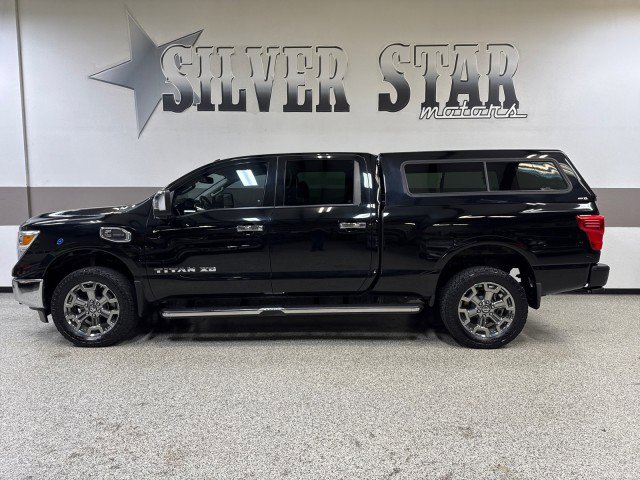 Used 2018 Nissan Titan SL w/ Chrome Package image 11