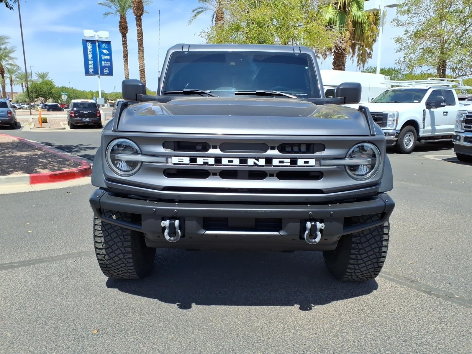 Certified 2023 Ford Bronco Big Bend w/ Sasquatch Package AWD/4WD image 2
