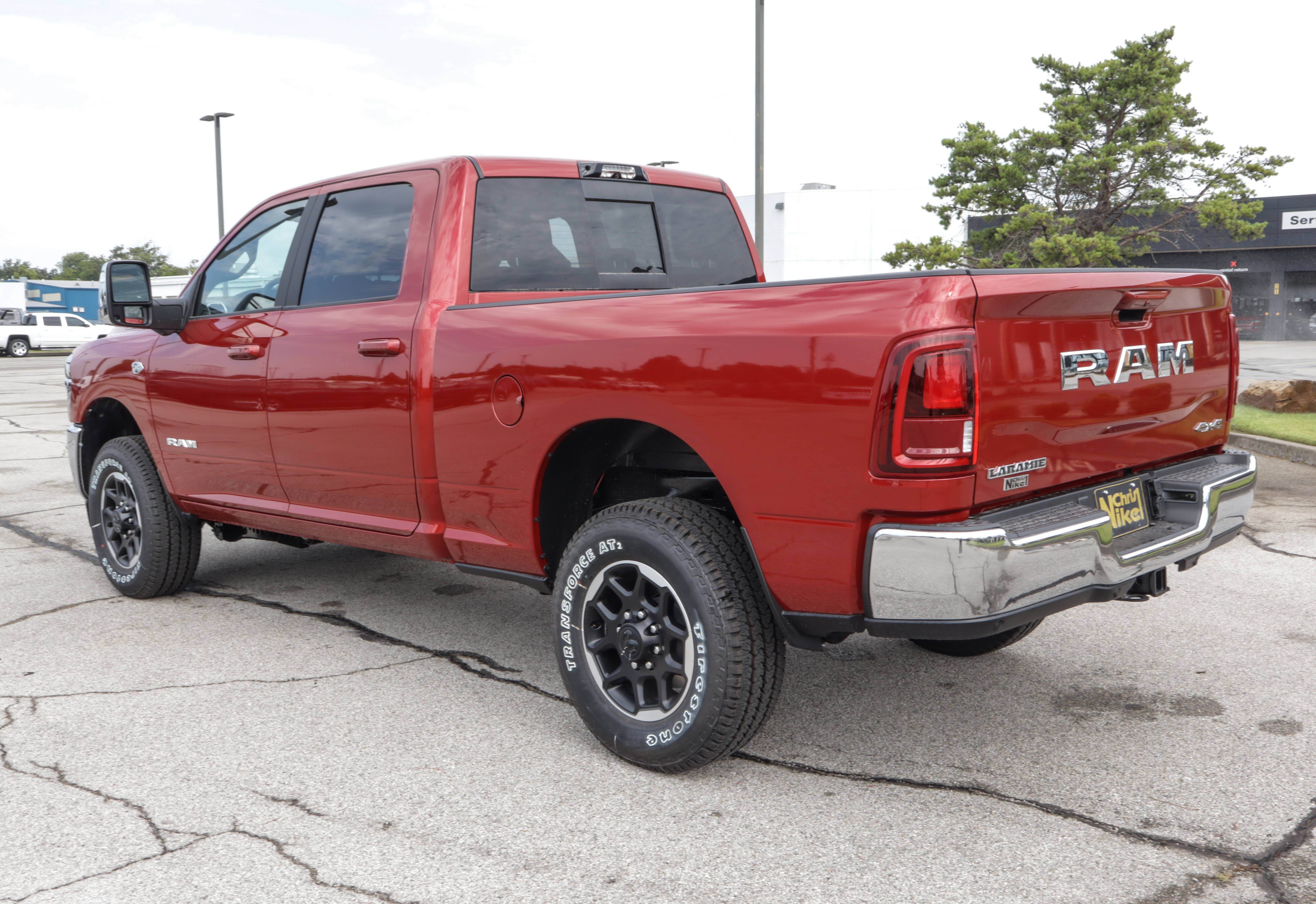 New 2027 RAM 2500 Laramie w/ Towing Technology Group AWD/4WD image 8