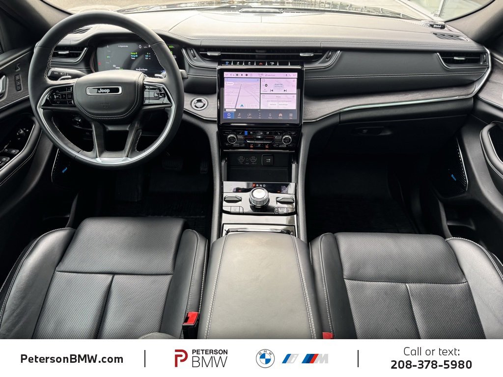 Used 2024 Jeep Grand Cherokee Overland w/ Luxury Tech Group IV image 14