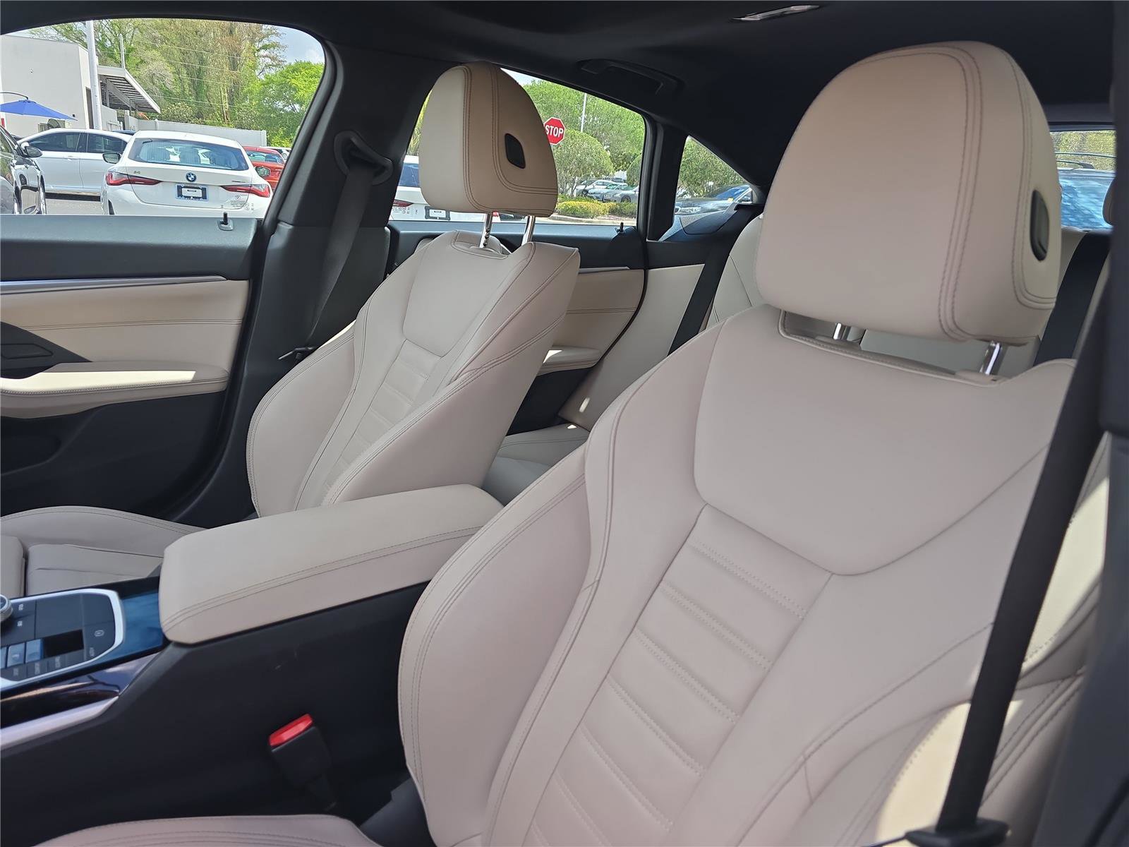 Used 2023 BMW i4 eDrive35 w/ Premium Package image 17