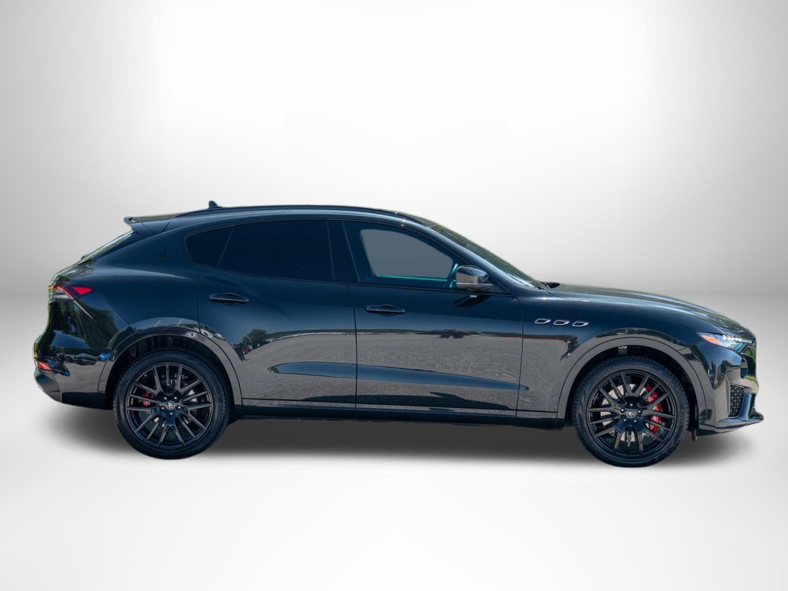 Used 2024 Maserati Levante Modena Ultima AWD/4WD image 9