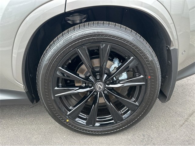 New 2026 Lexus NX 450h+ F Sport image 41