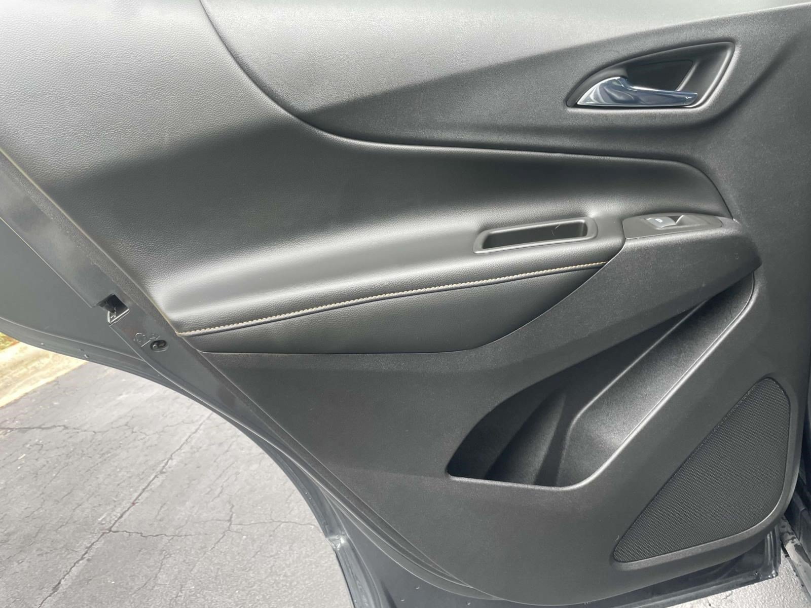 Used 2020 Chevrolet Equinox Premier FWD image 14