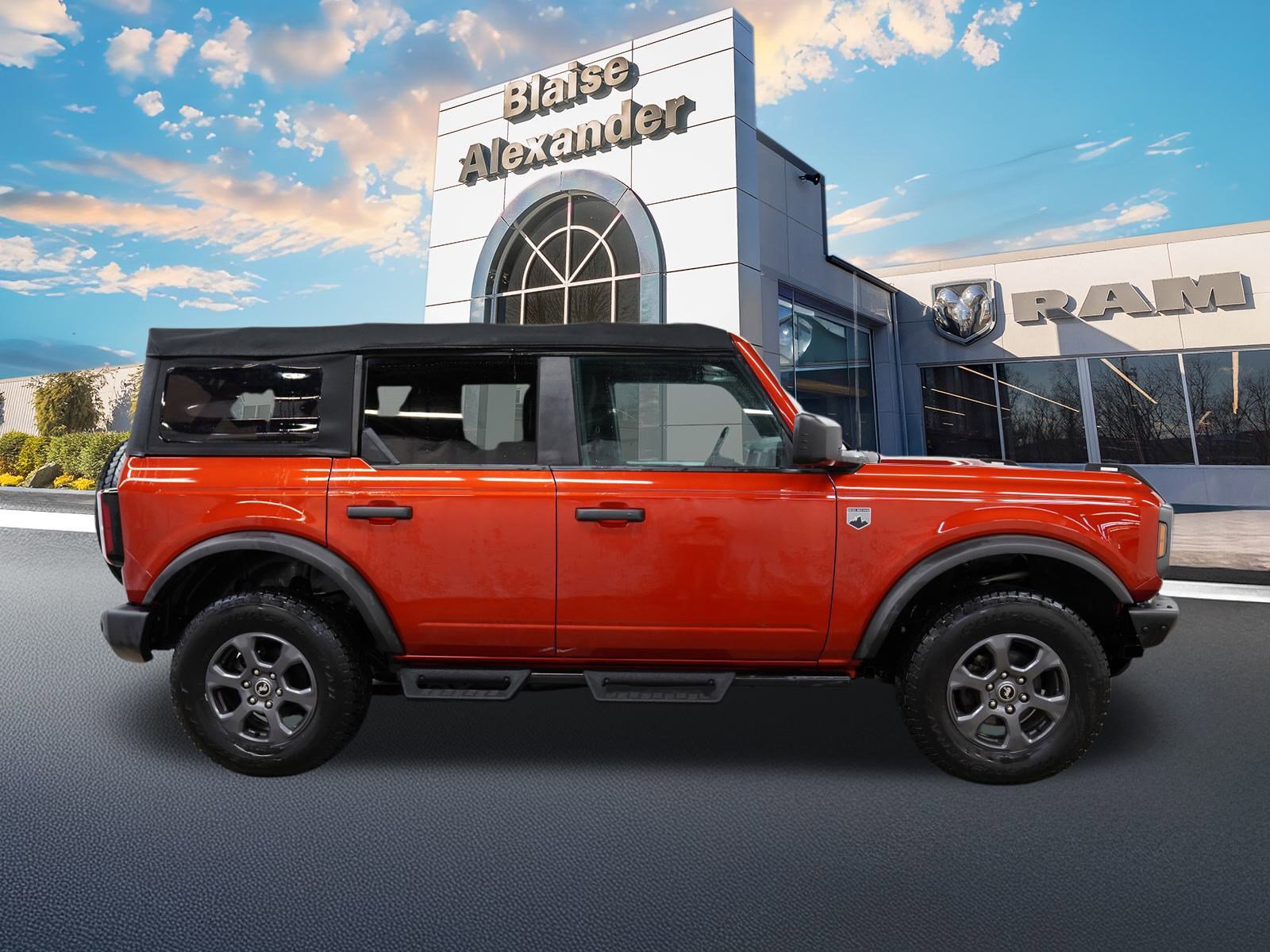 Used 2022 Ford Bronco Big Bend video 2