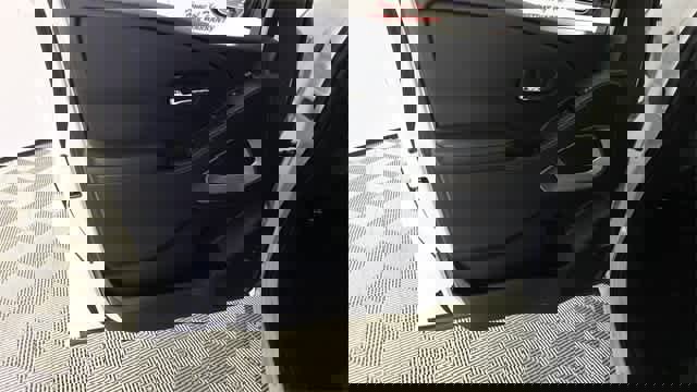 New 2025 Nissan Frontier SV w/ SV Convenience Package image 10