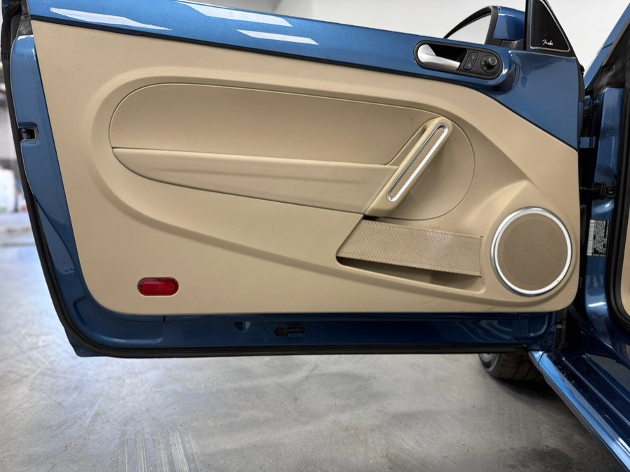 Used 2019 Volkswagen Beetle 2.0T S image 47