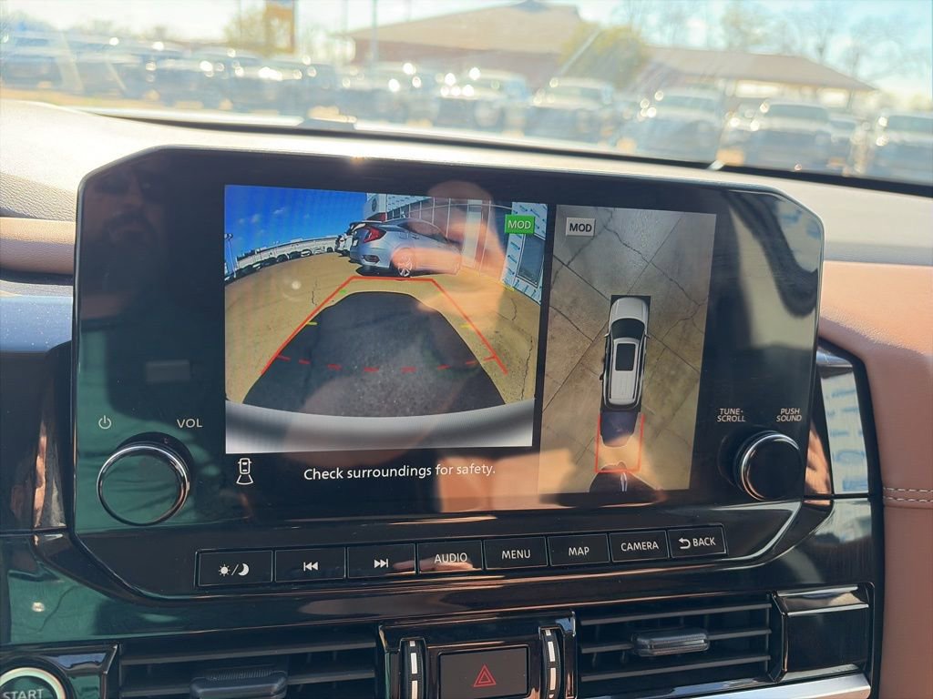 Certified 2024 Nissan Pathfinder Platinum image 18