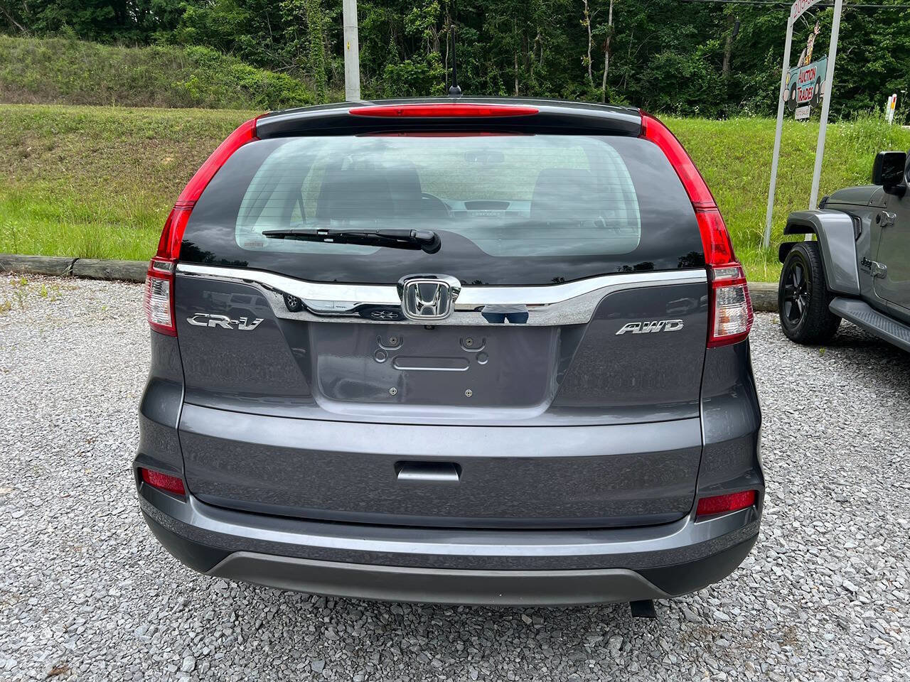 Used 2016 Honda CR-V LX image 4