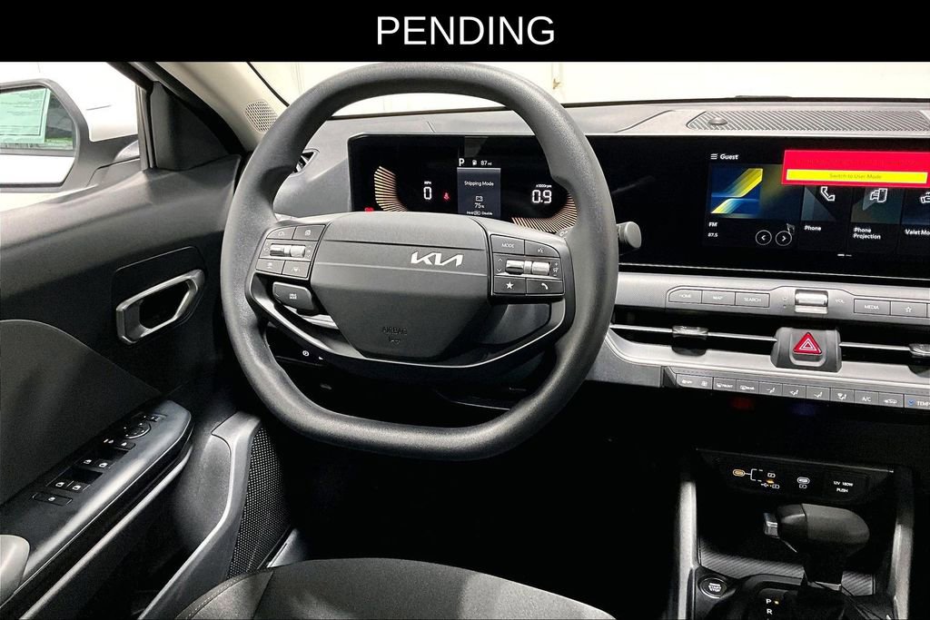 New 2025 Kia K4 FWD image 12