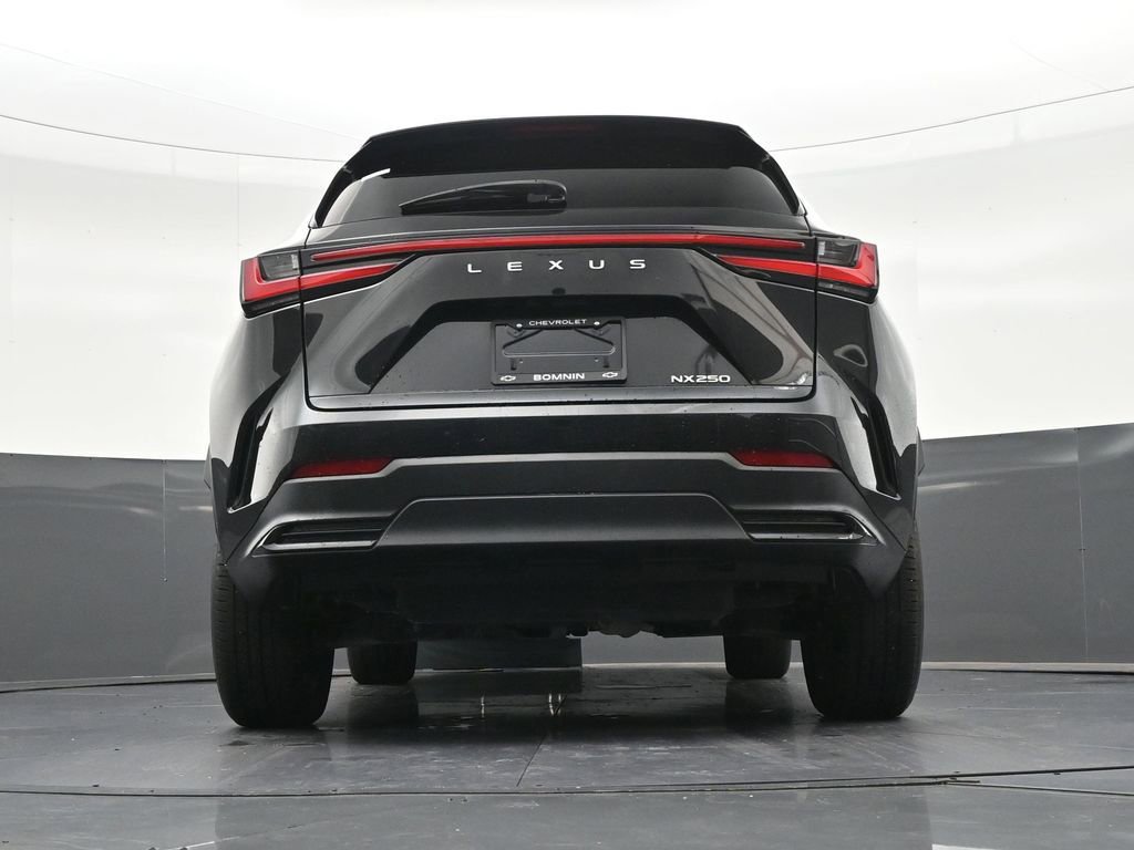 Used 2023 Lexus NX 250 FWD w/ Towing Package (2000 Lbs) image 26