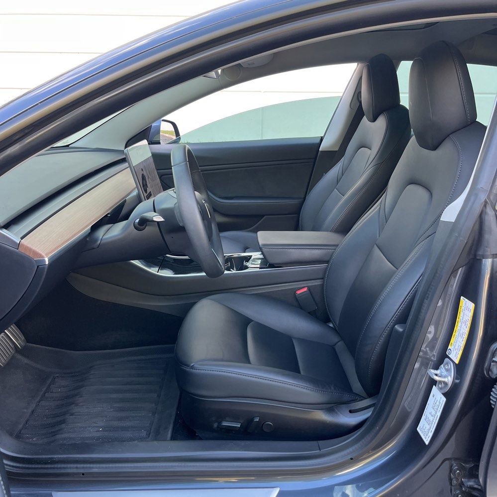 Used 2020 Tesla Model 3 Long Range image 16
