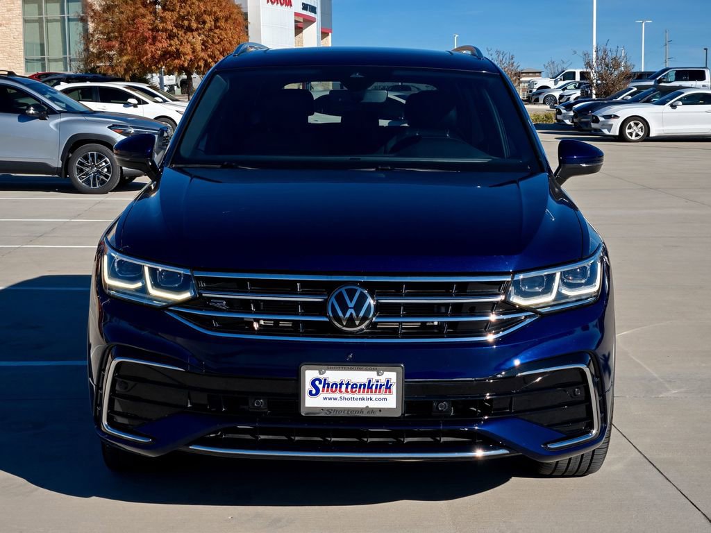 Used 2022 Volkswagen Tiguan SEL R-Line AWD/4WD image 8