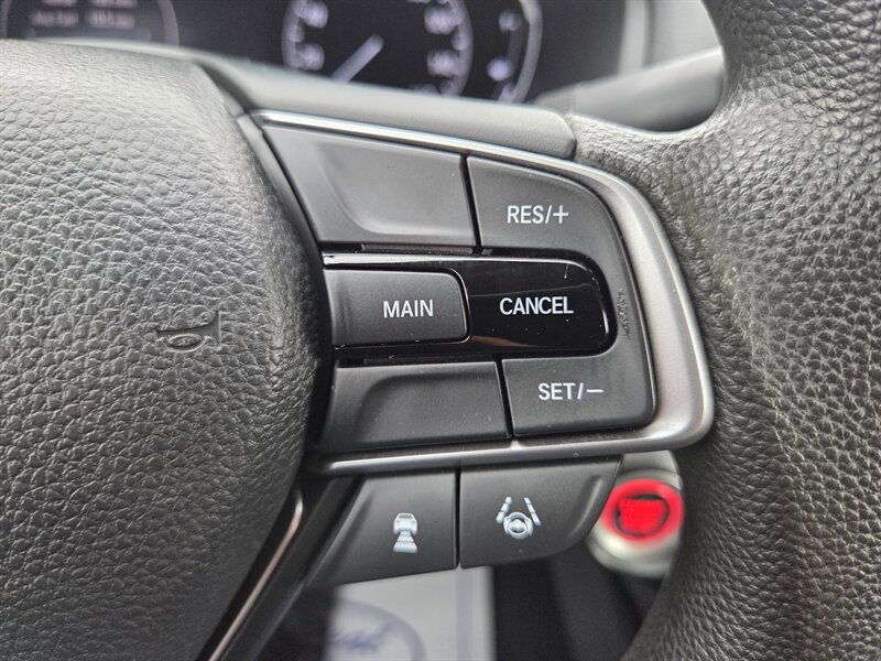 Used 2019 Honda Accord EX image 16