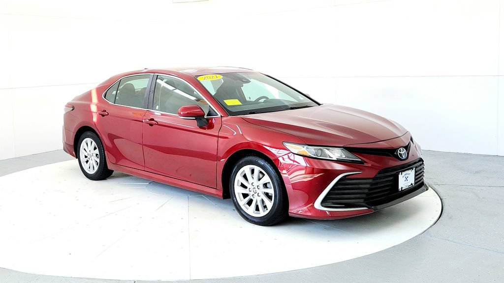 Used 2021 Toyota Camry LE w/ Cold Weather Package FWD image 7
