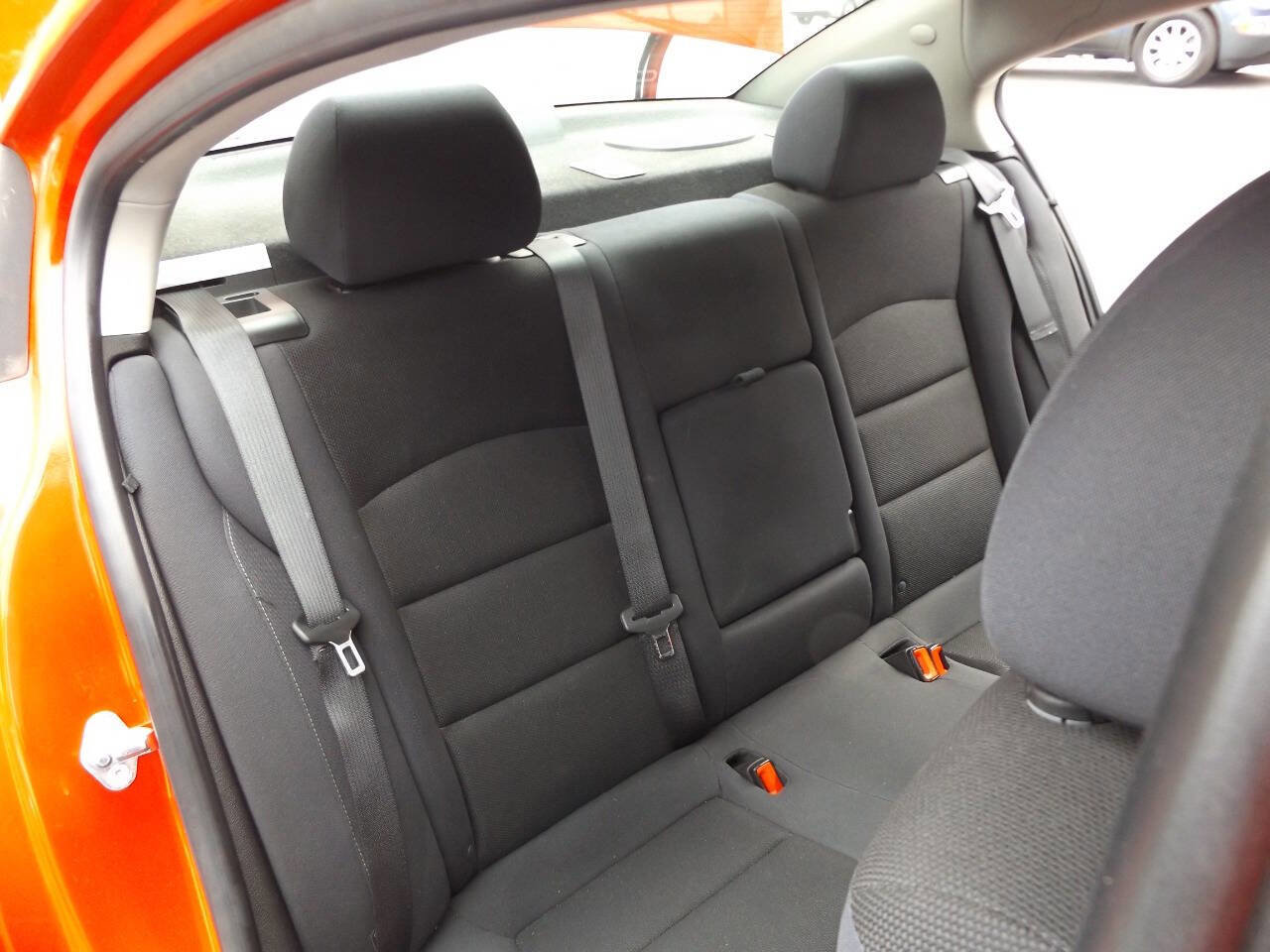 Used 2016 Chevrolet Cruze LT w/ Sun And Sound Package image 23