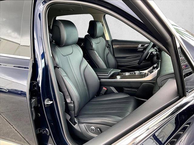Used 2024 Genesis GV80 2.5T image 9