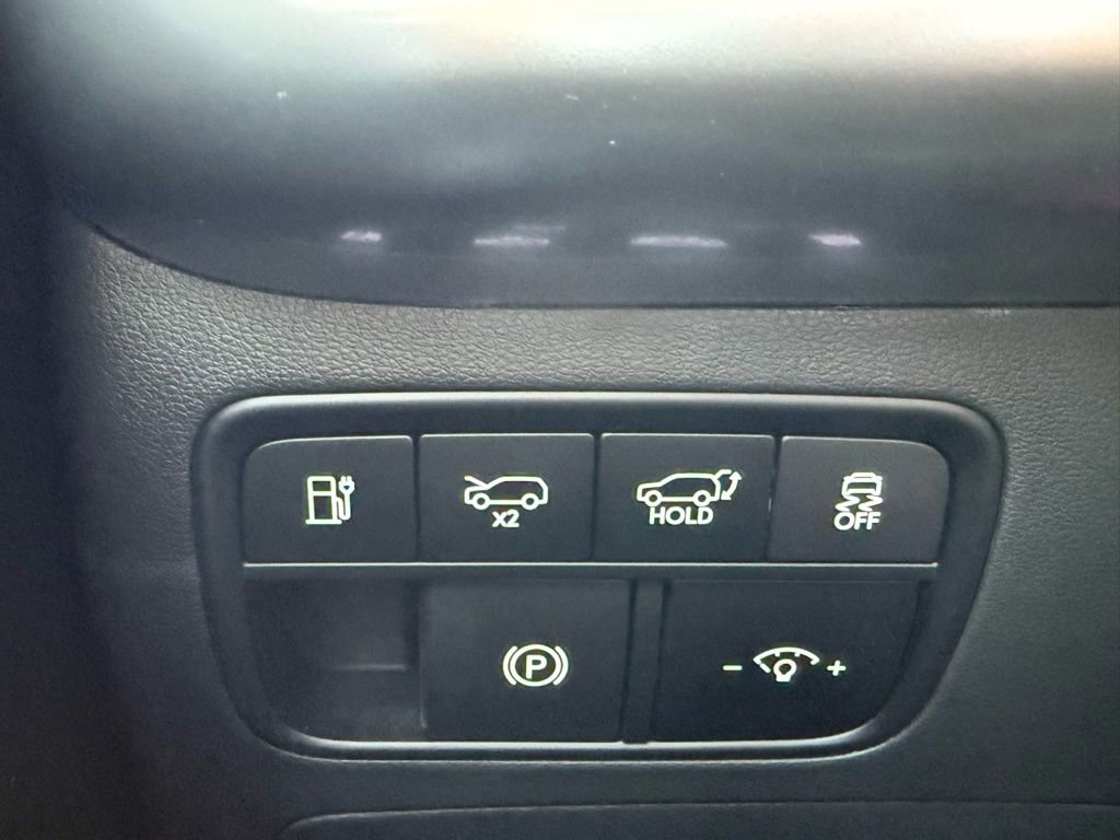 Certified 2026 Hyundai Ioniq 9 SEL image 32