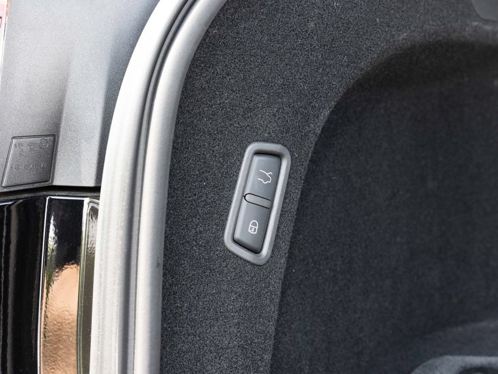 Used 2021 Maserati Levante GranSport AWD/4WD image 52