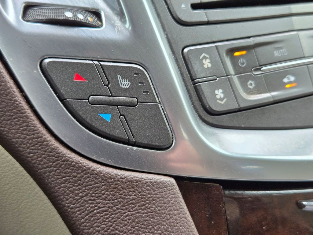 Used 2012 Cadillac SRX Performance image 21