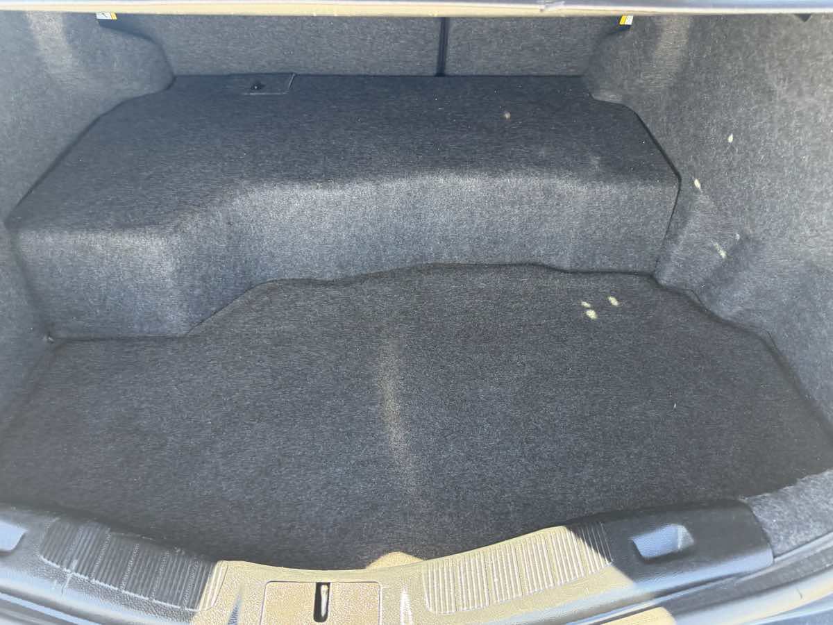 Used 2018 Ford Fusion SE w/ Equipment Group 601A FWD image 22