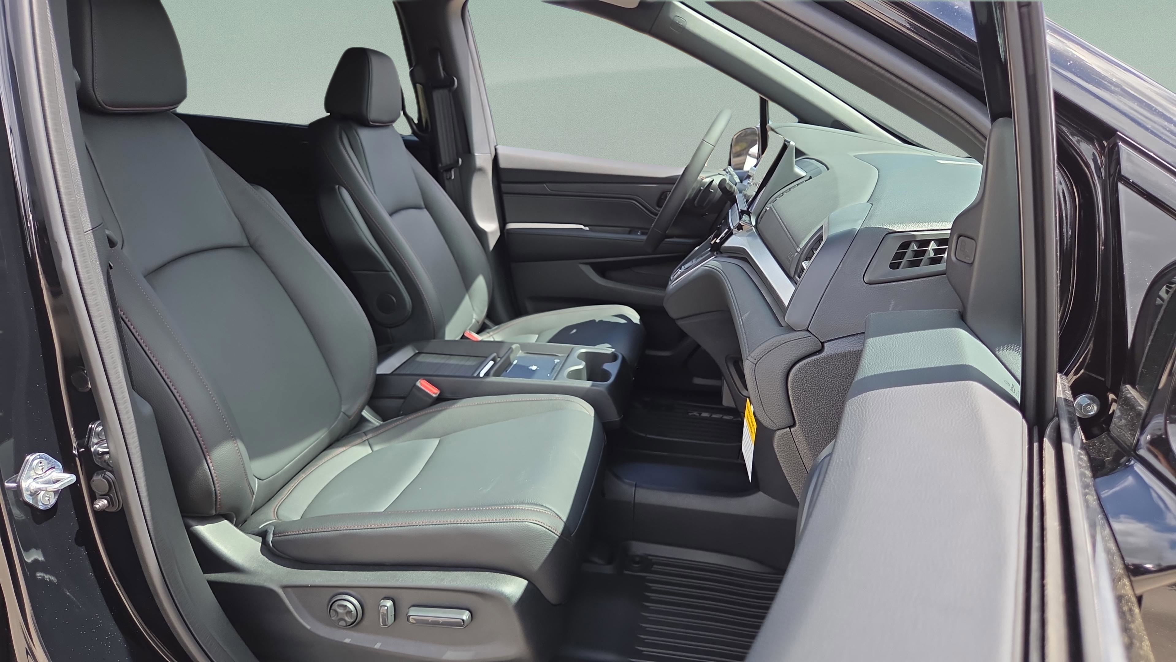 New 2026 Honda Odyssey Sport-L image 19