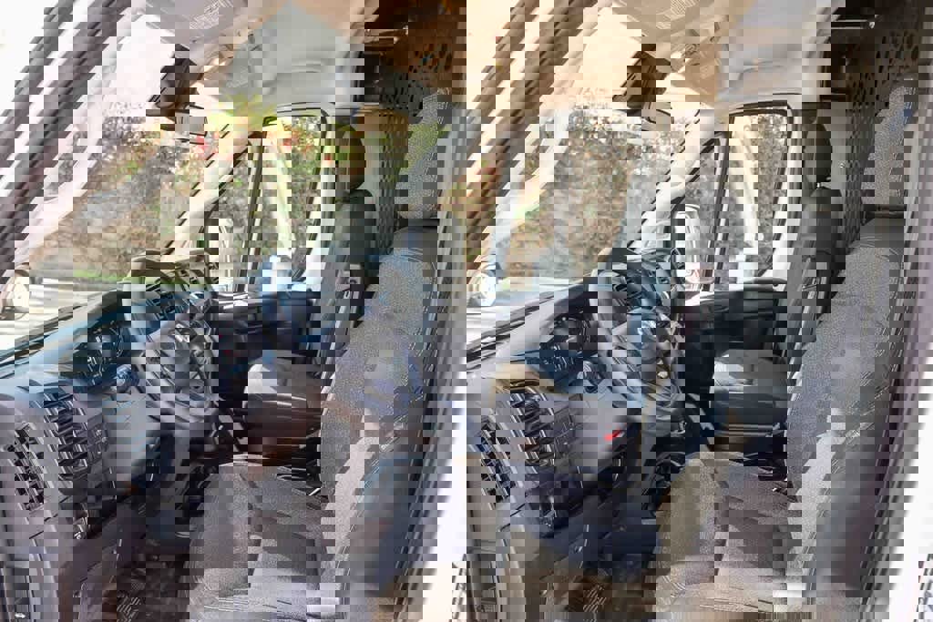 Used 2023 RAM ProMaster 2500 image 15