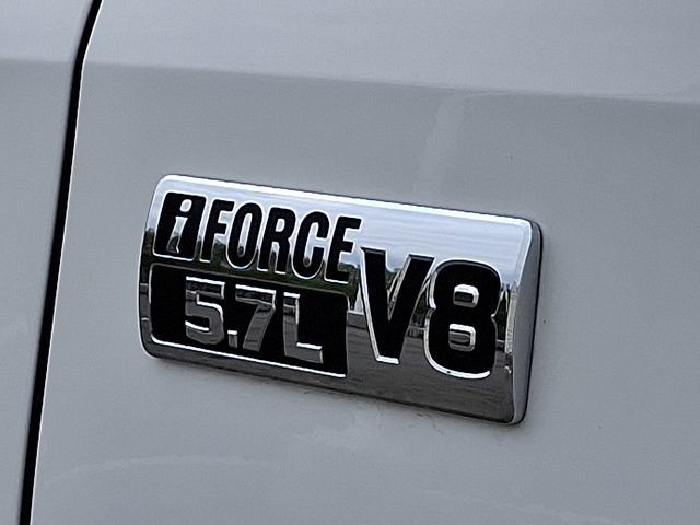 Certified 2021 Toyota Tundra SR5 AWD/4WD image 31