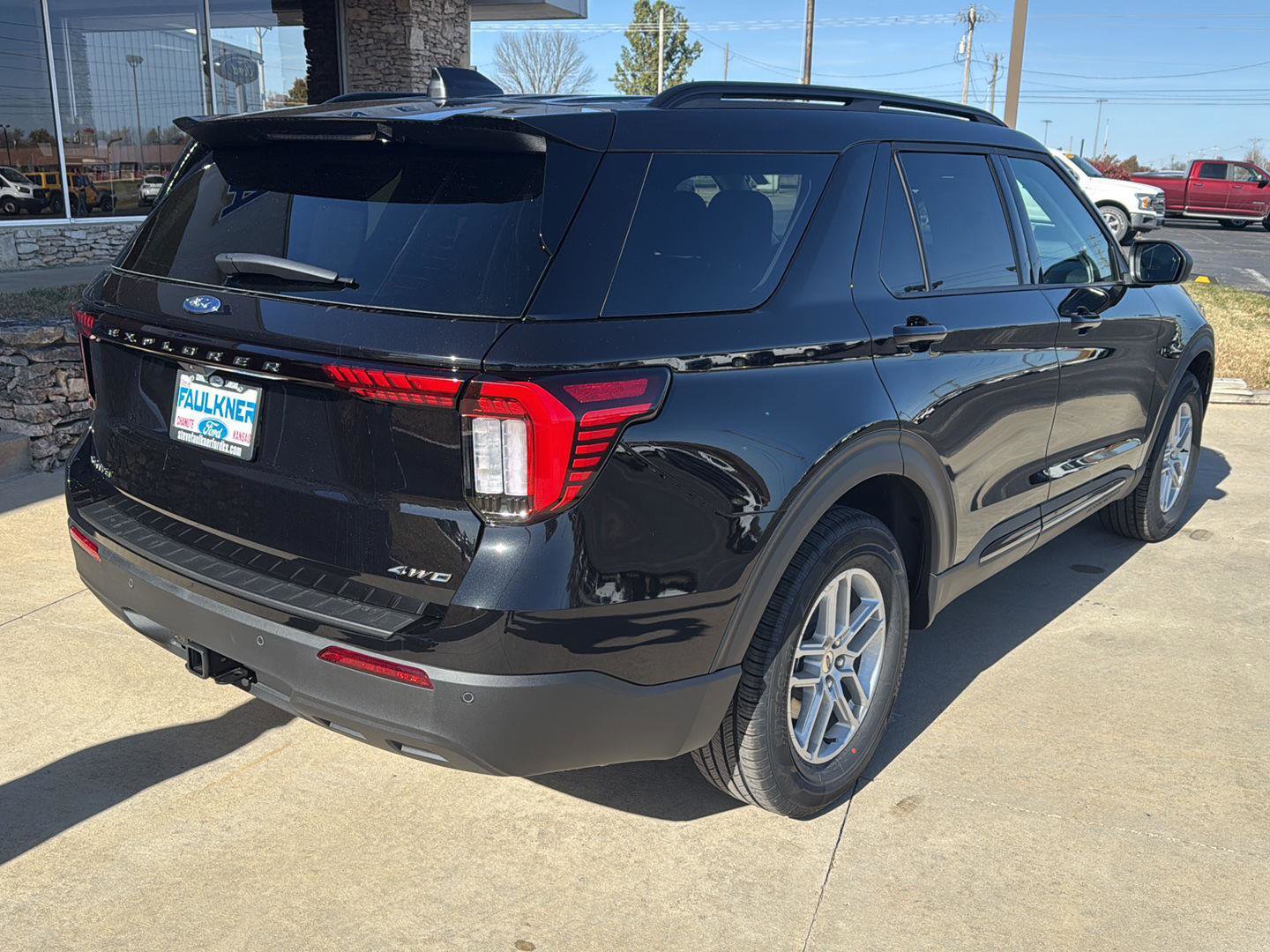 New 2026 Ford Explorer Active image 6