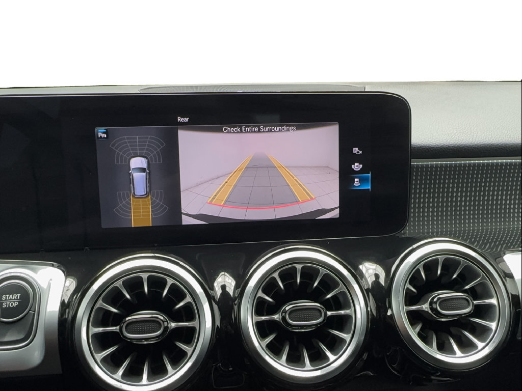 Used 2022 Mercedes-Benz EQB 300 4MATIC image 58