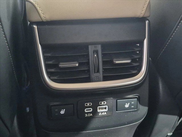 Used 2023 Subaru Outback Limited AWD/4WD image 18